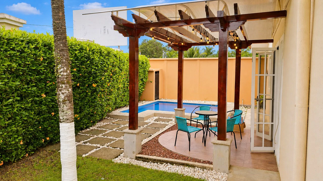 Modern Jacó 3-BR Home with Private Pool in Gated Community - Gallery image 3