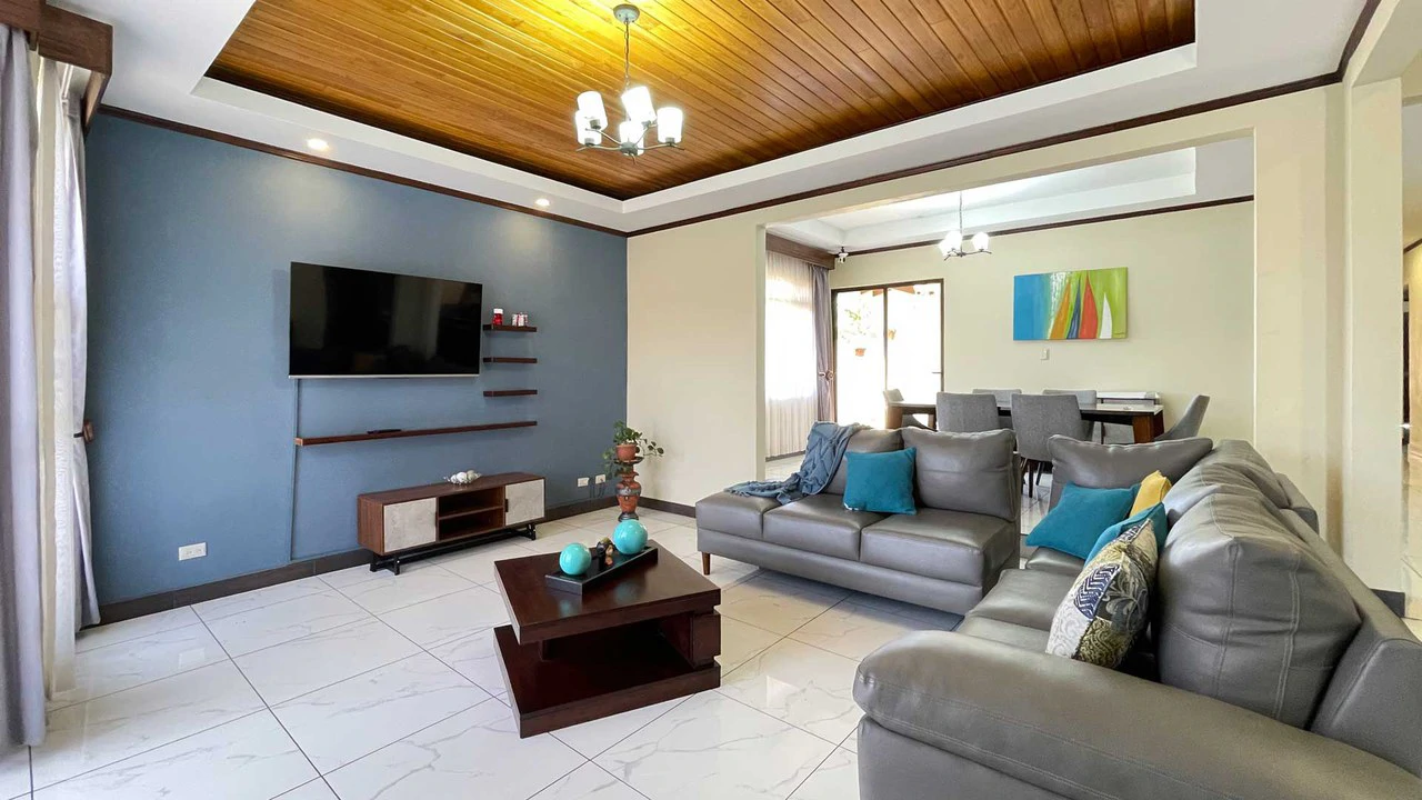 Home For Sale In San Ramón, Alajuela - Gallery image 9