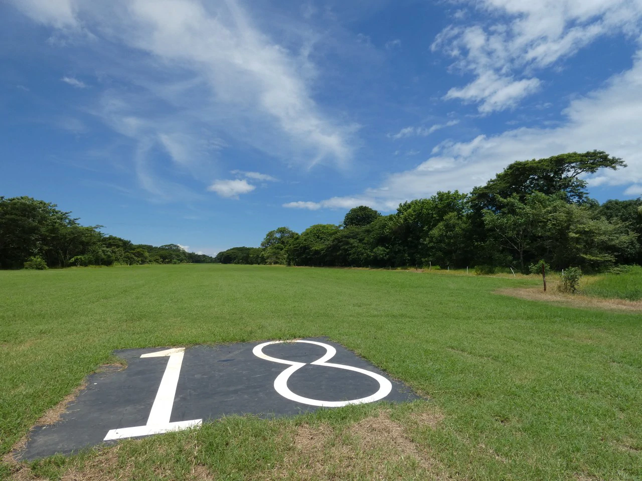 Samara properties for sale, Private General Aviation Airport with private Hangar, and Residential Opportunity - Gallery image 17