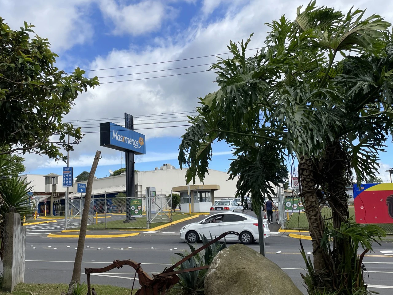 Location Location Location. Coronado, San José, Costa Rica - Gallery image 17
