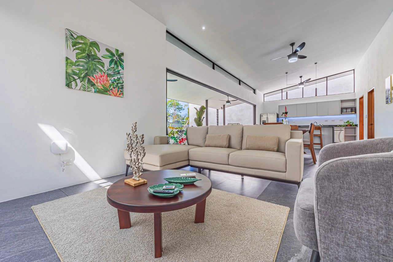 STYLISH 3 BED, 3 BATH BRAND NEW VILLA IN UVITA.: Mountain Villa For Sale in Uvita - Gallery image 28