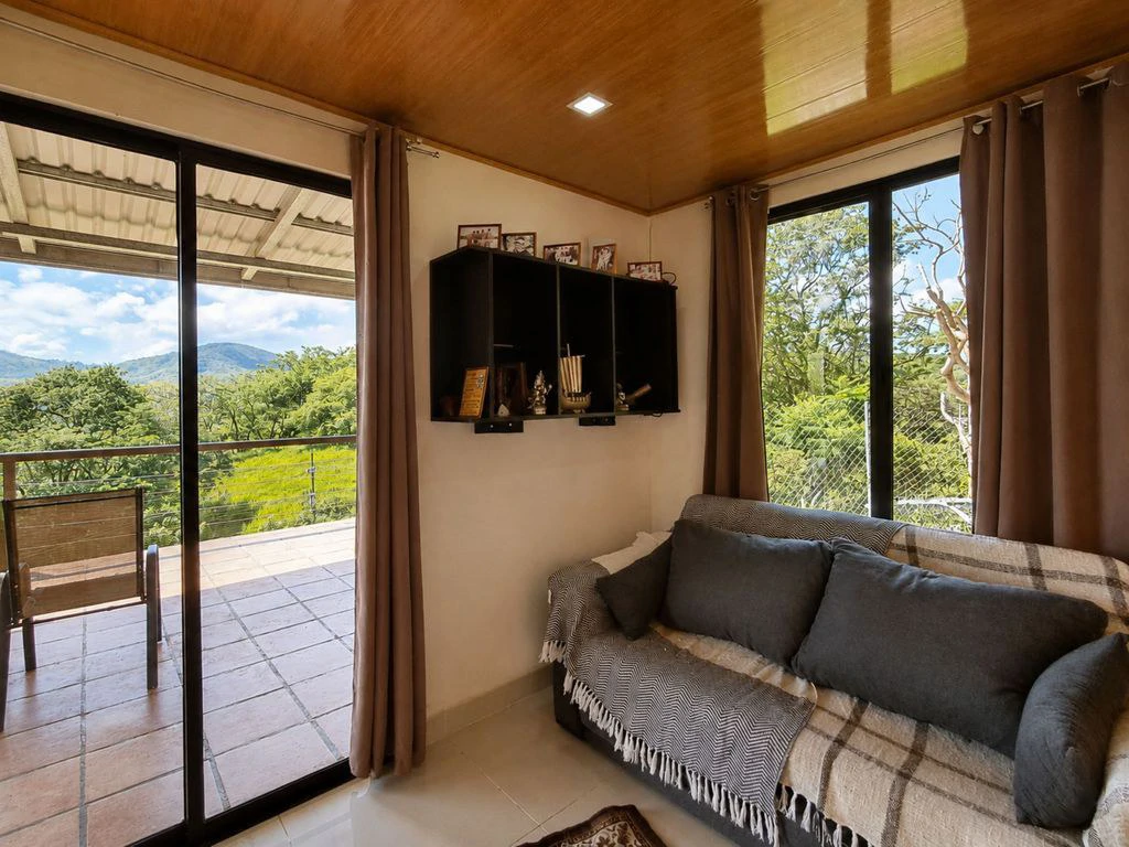 Casa Vista Verde: 1-Bedroom Home with Panoramic Mountain Views & Future Development Potential – Cuesta Grande - photo 8