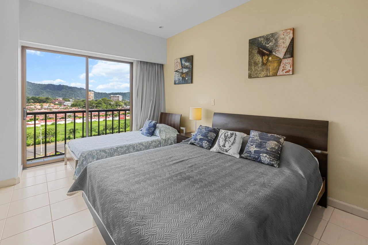 6th Floor 3-bedroom JacoBay Condo with Panoramic Sunrise, Mountain and Ocean Views - Gallery image 22