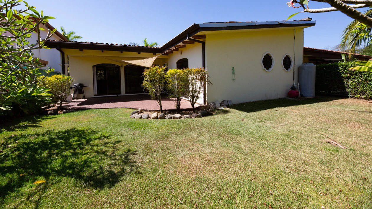 Casa Agustito in Bejcuo: Near the beach in highly sought after community! - Gallery image 12