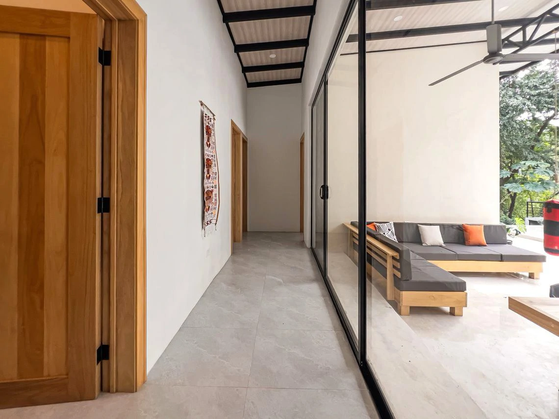Casa Kapacha: Modern Family Oasis in Samara Woods – 4 Bedrooms, 3 Bathrooms and Swimming Pool, Just 6 Minutes from the Beach - Gallery image 26