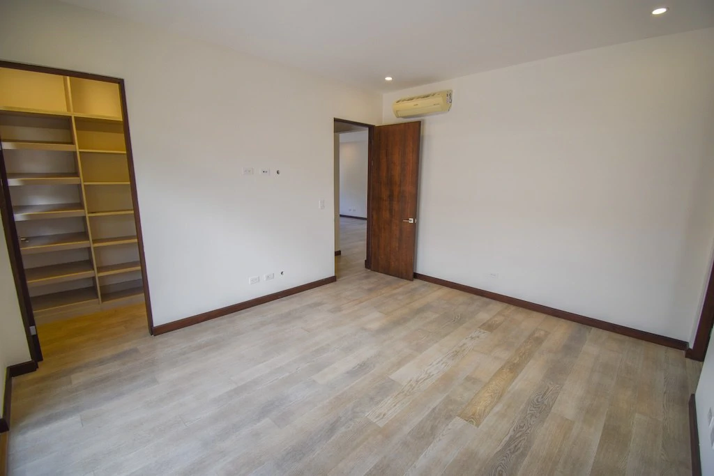 Casa de 4 Habitaciones en Lindora: House For Sale in Lindora - Gallery image 25
