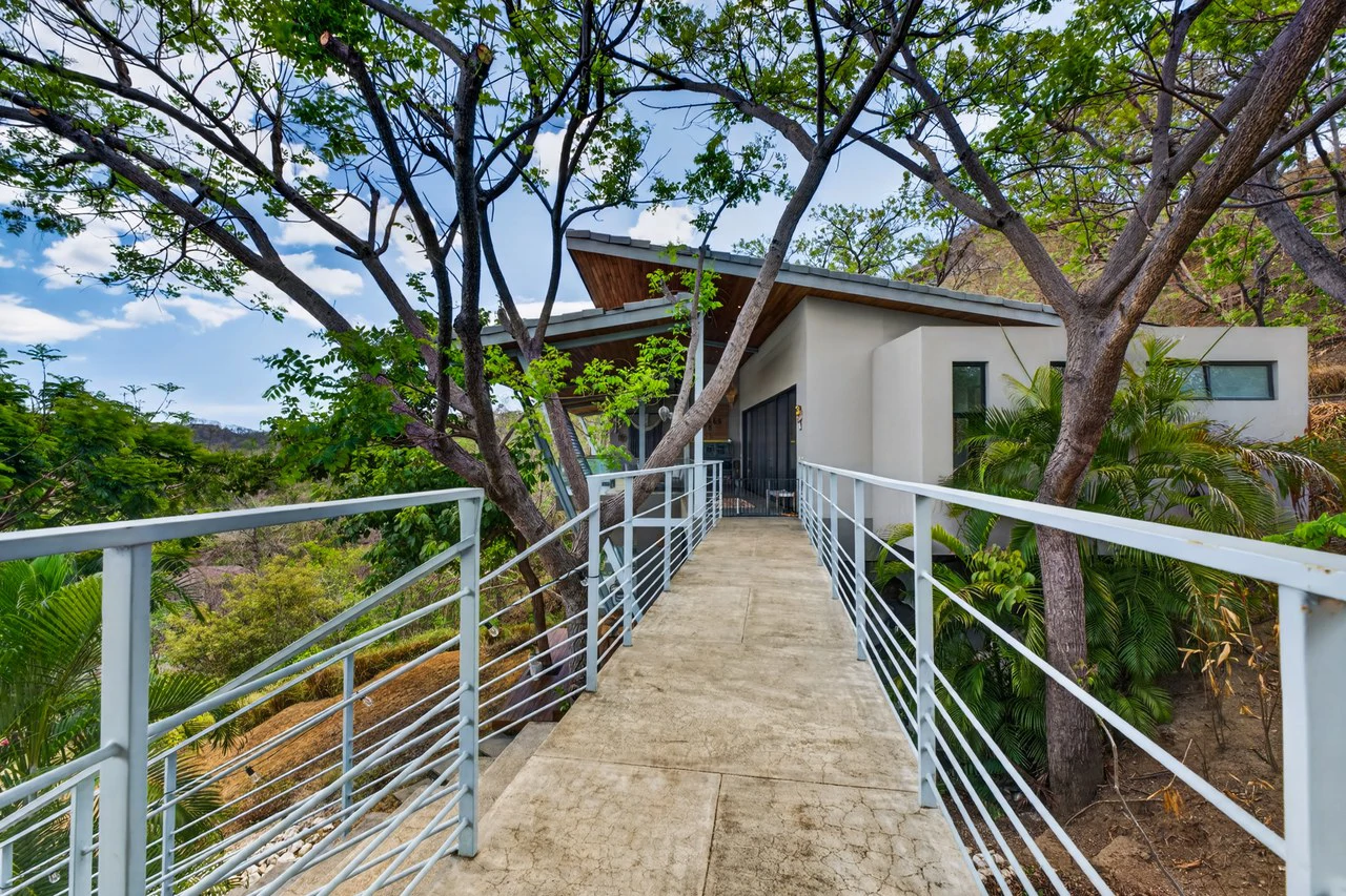 Casa Bosque y Mar: Luxury Ocean & Jungle Retreat in Las Ventanas, Playa Grande - Gallery image 14