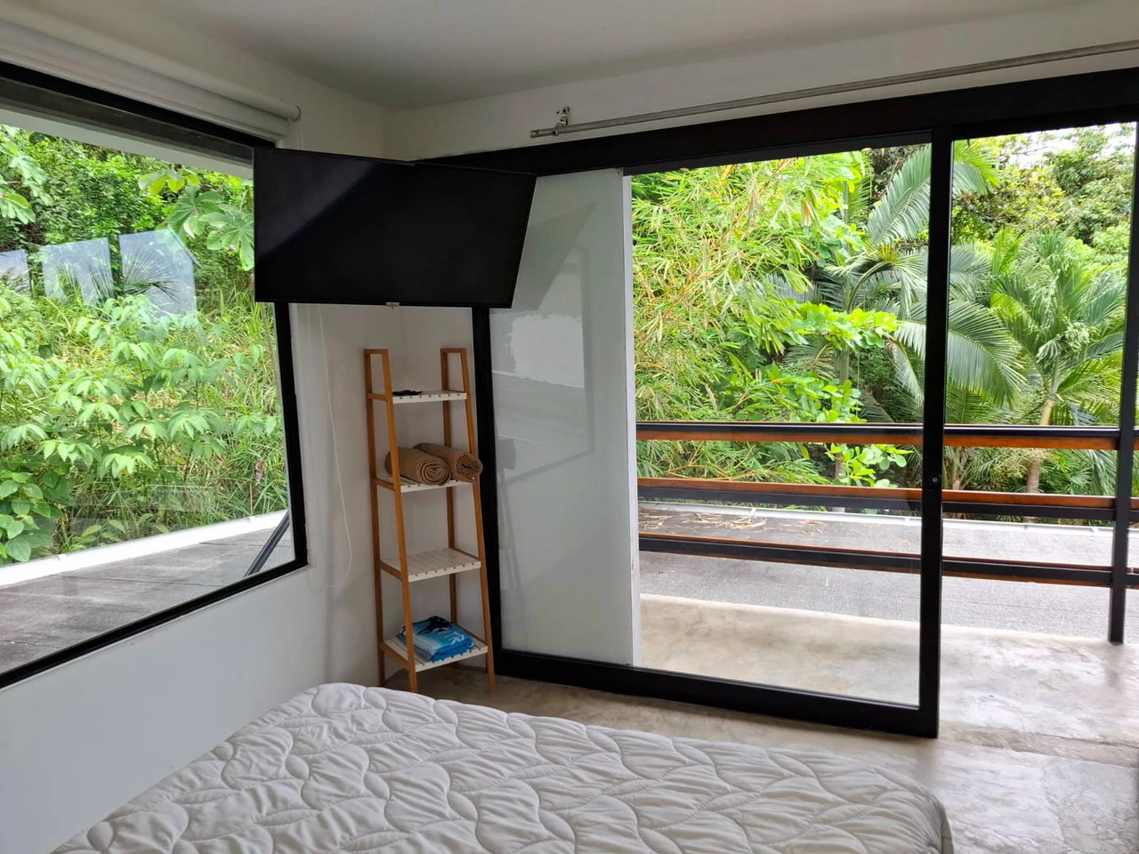 Your Herradura Opportunity! Open-Concept Fixer-Upper - Gallery image 17