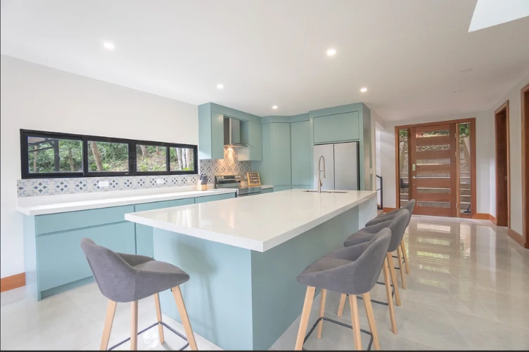 Coco: 3-Bedroom Forest-Side Home Near Playa Pájaros - Gallery image 43