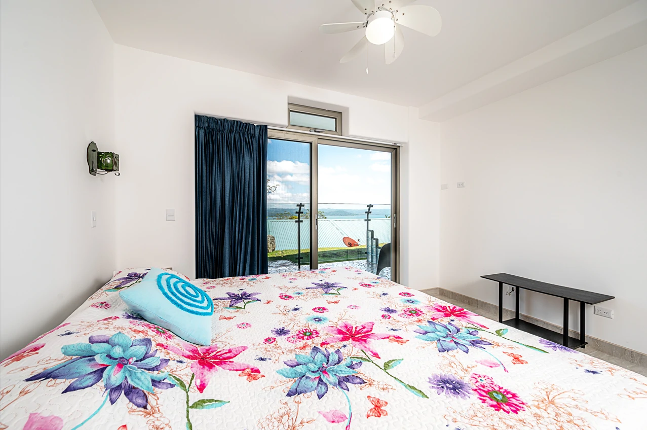 SELLER FINANCING AVAILABLE ! Luxurious Gated Condominium Community - Gallery image 24
