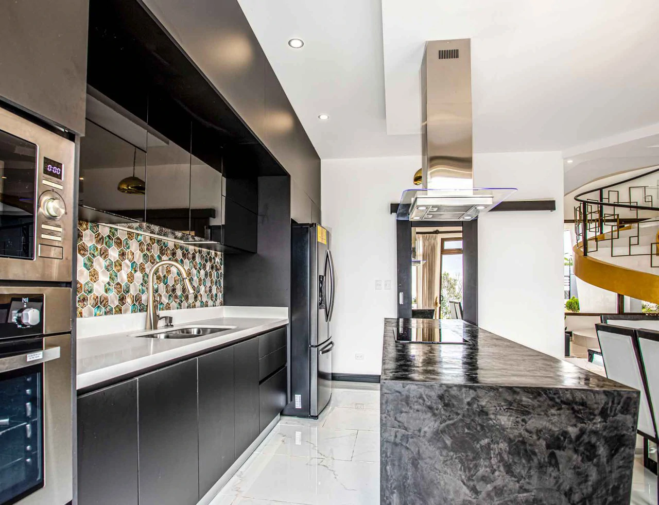 Modern Home with Exclusive Design, Panoramic Central Valley Views and Fresh Climate – Alajuela, Costa Rica - Gallery image 7