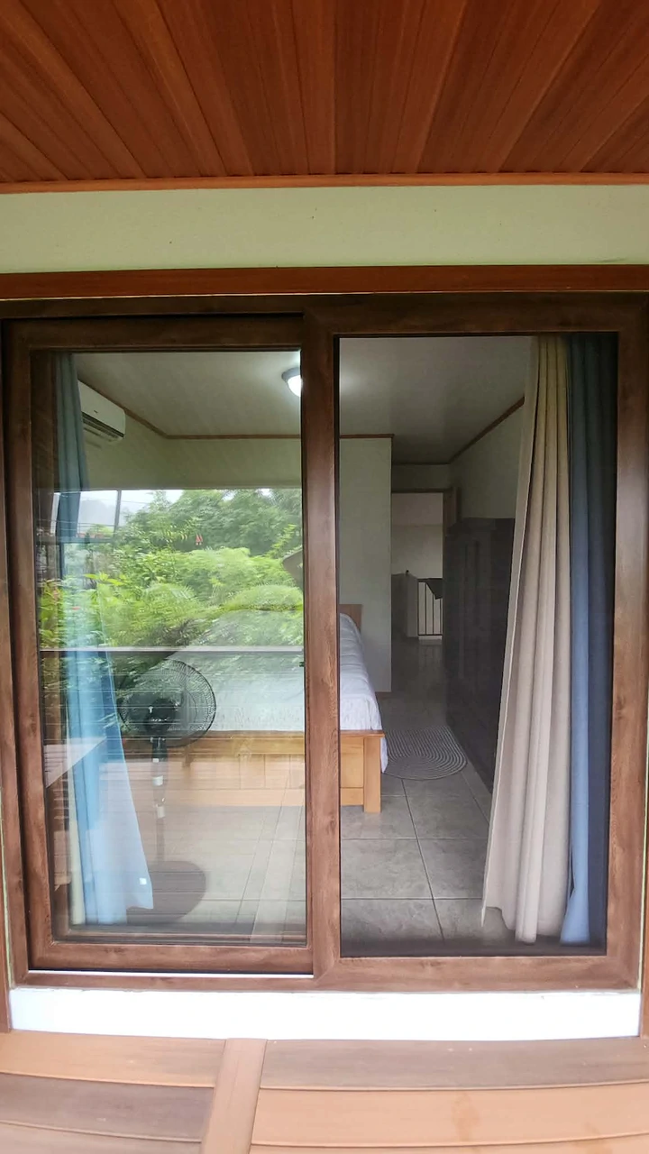 2 Bedroom home with lake and volcano view - photo 17