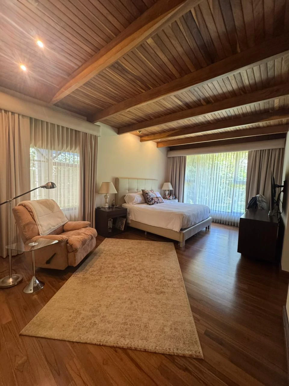 Zurcher Masterpiece Heredia: Splendid one story home - Gallery image 7