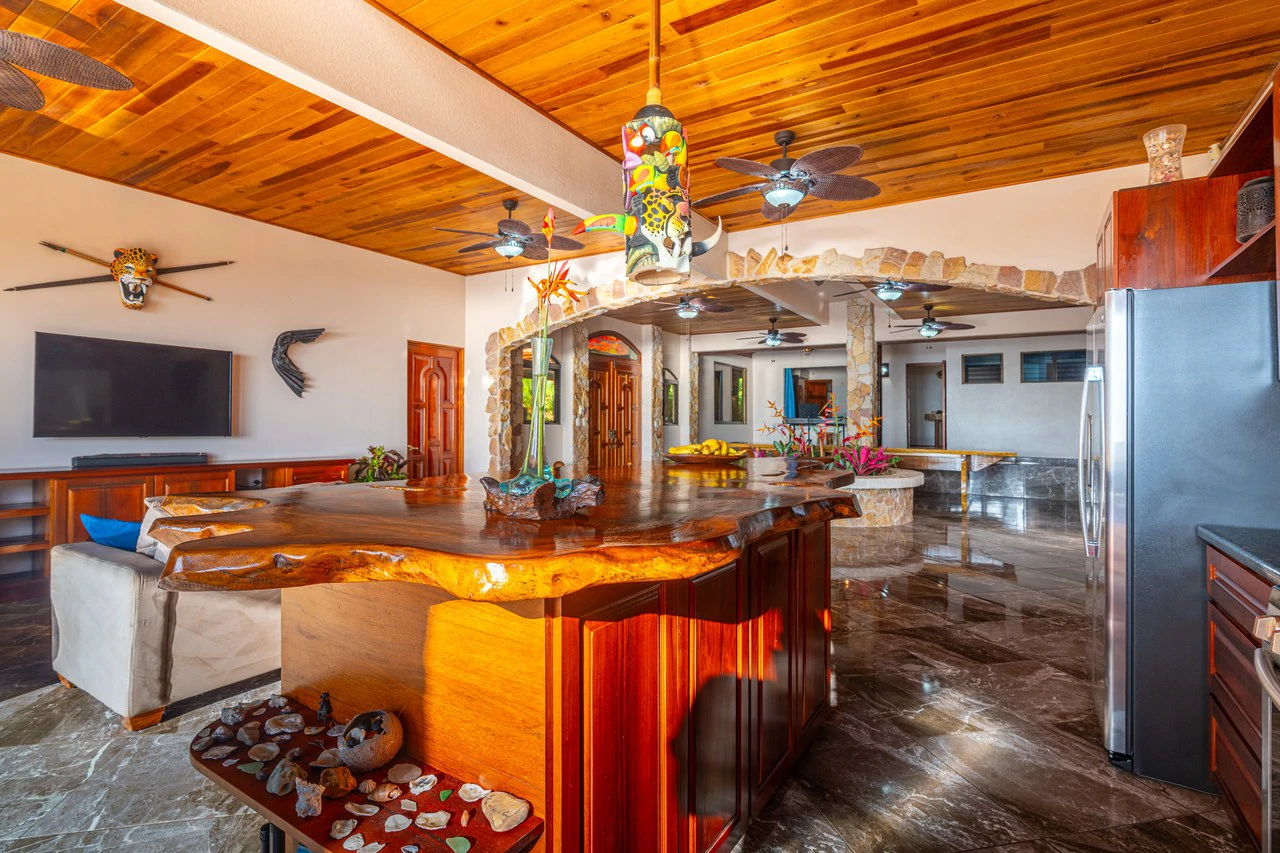 Mountain House For Sale in Escaleras - Gallery image 73