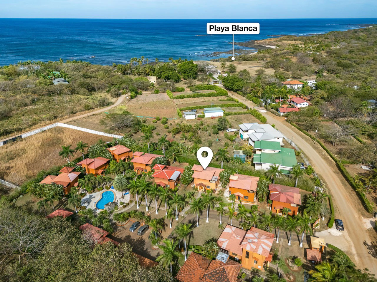 Iguana Villas #6: Upgraded, Furnished Villa Steps from Playa Blanca - Gallery image 3