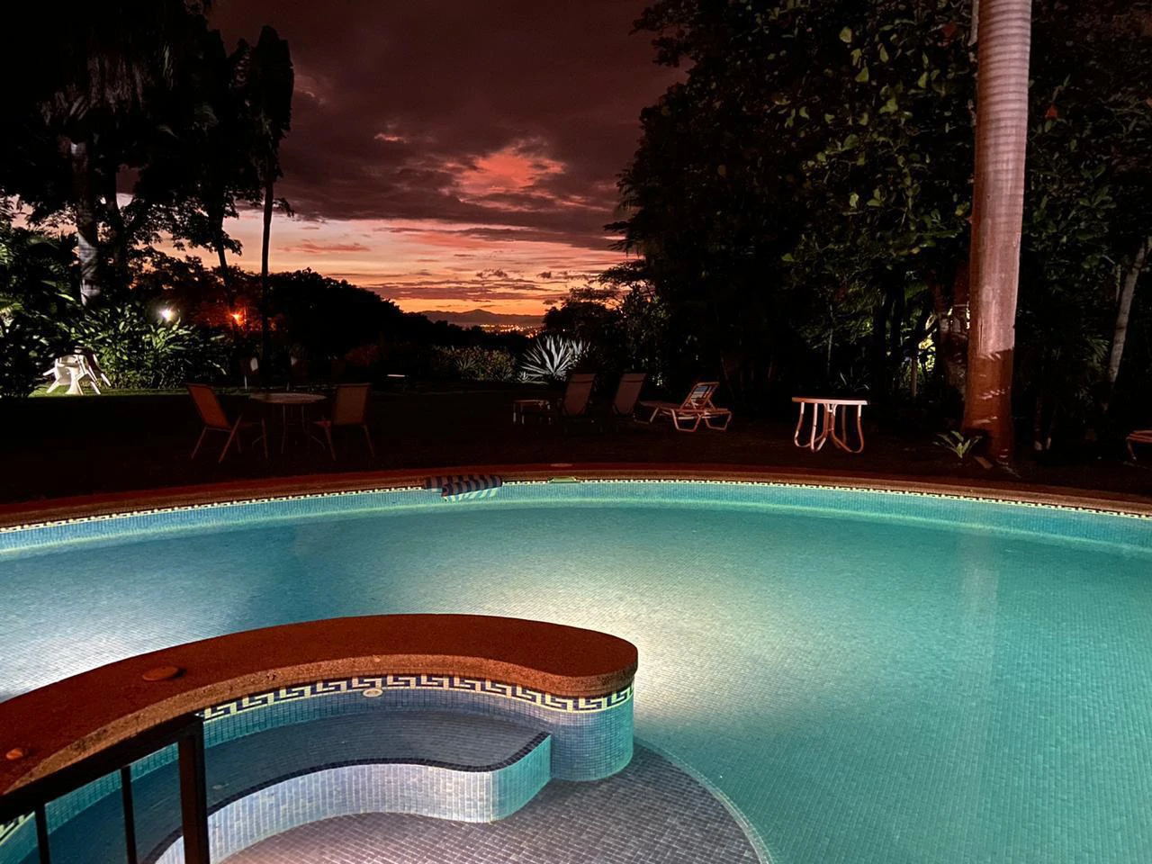 Estate in Esparza with 3 Homes, Pool & Tourism Potential – Perfect for Investment or Vacation Living! - Gallery image 26