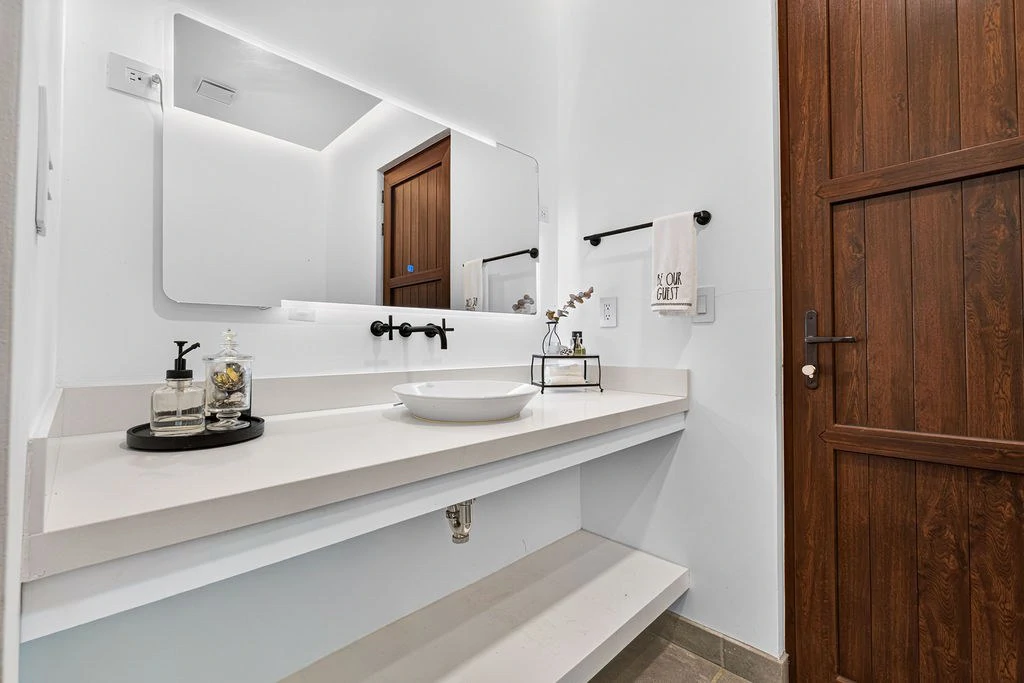 Casa Arcana: Luxury 3BR Condo with Private Pool in Tamarindo Parks | Walk to Beach - Gallery image 16