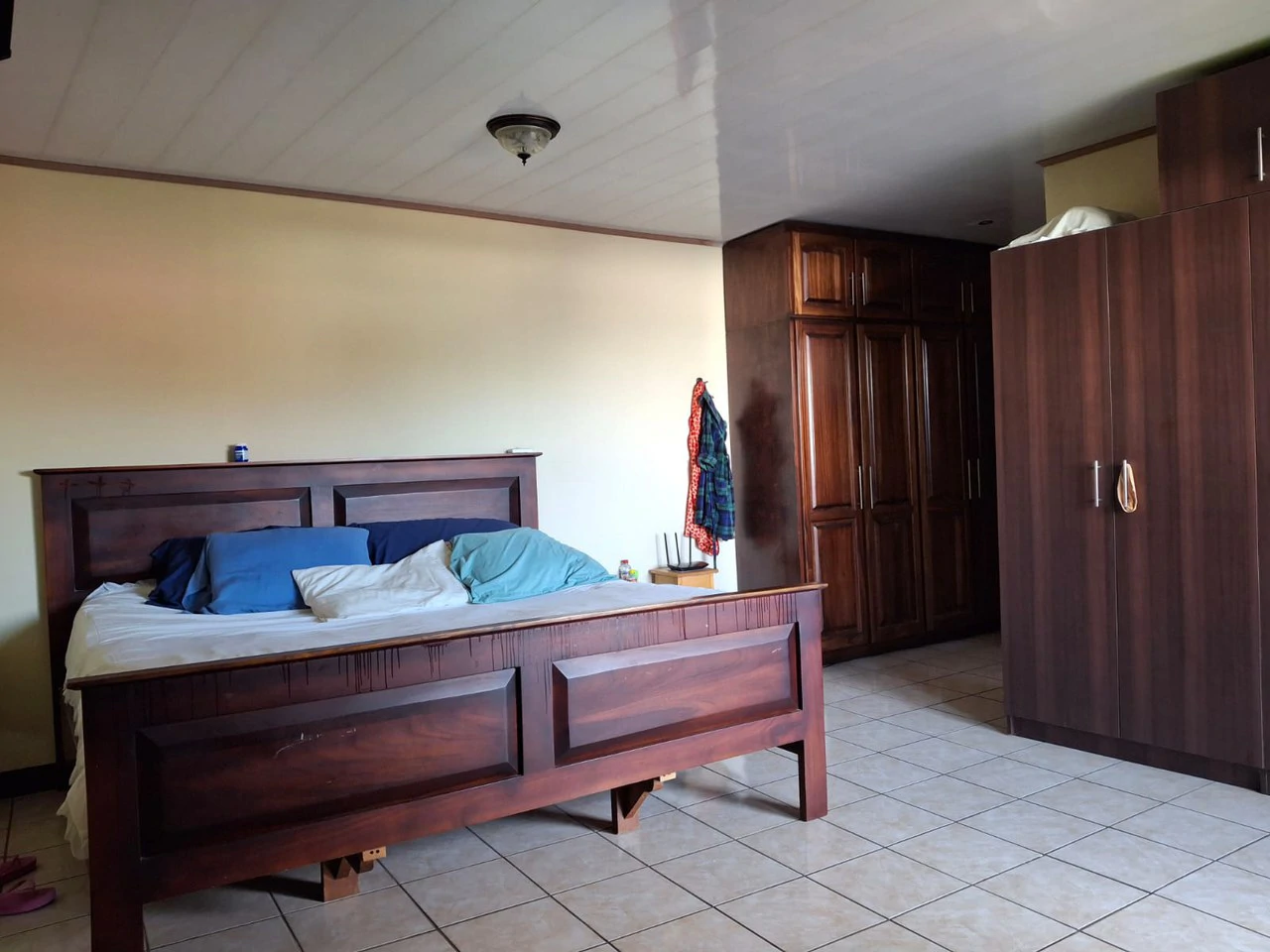 Casa Naranjales: 5 bedroom 2 story home in central Grecia - Gallery image 10