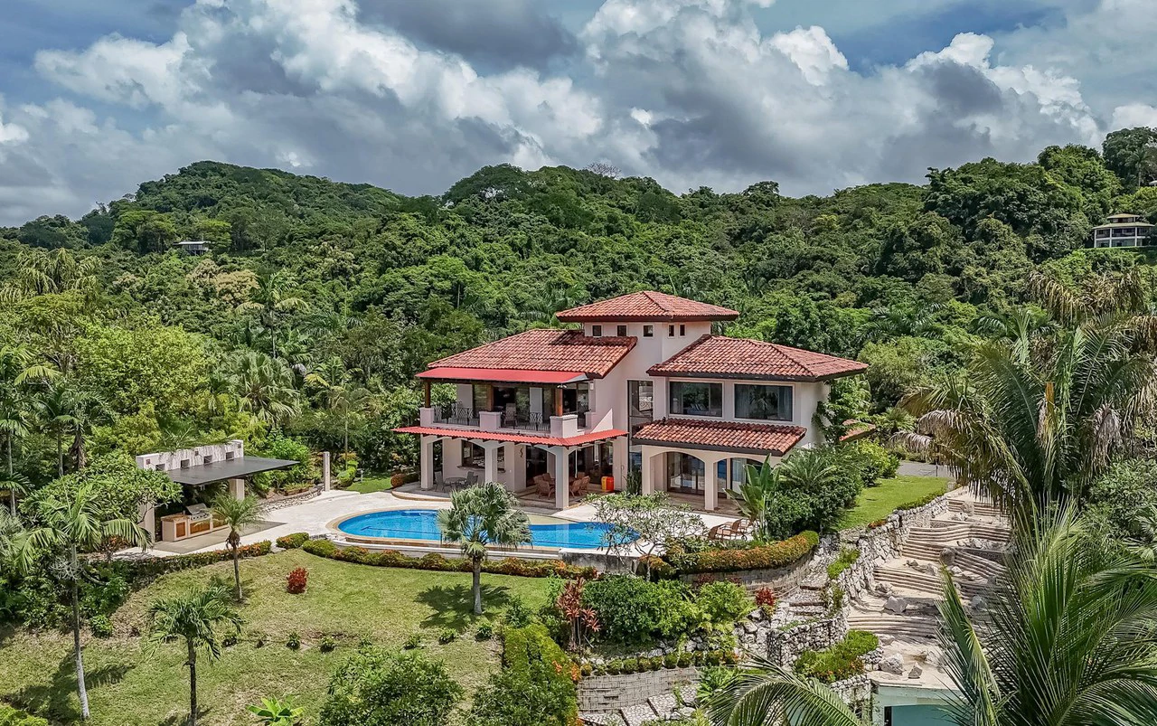 Casa Colibri - 5BR Luxury Ocean View Villa: Near the Coast House For Sale in Playa Samara - Gallery image 2