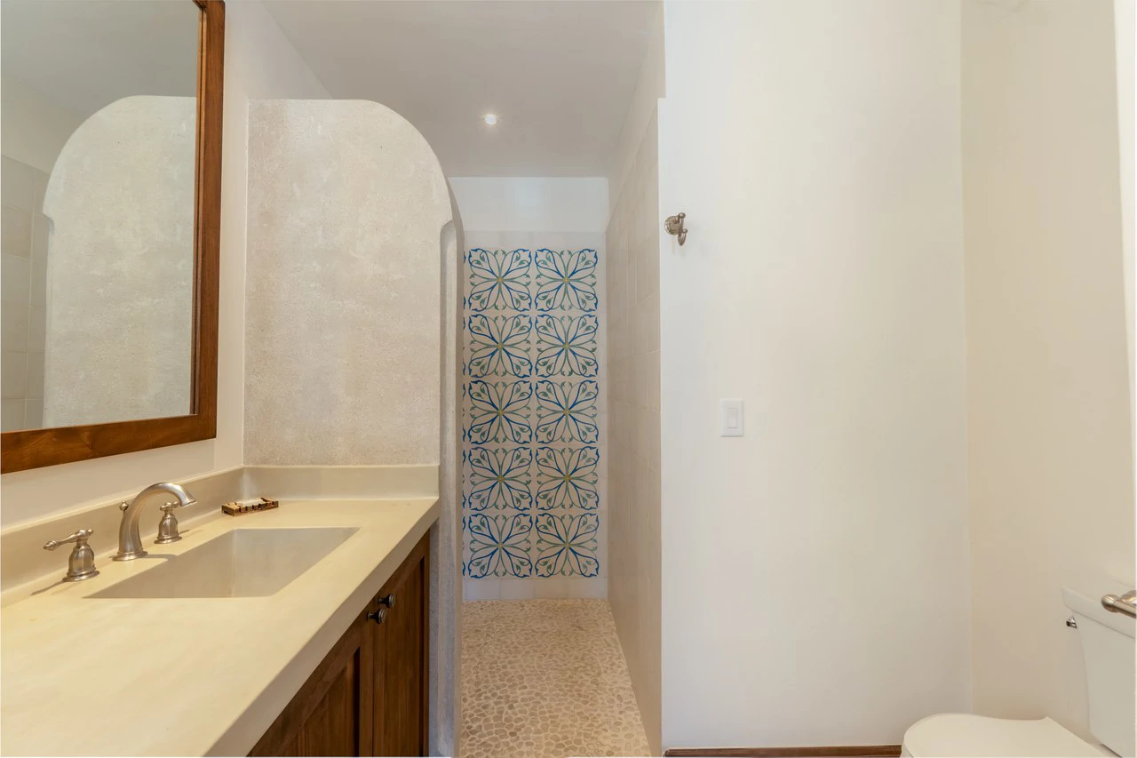 Casa Acuarela: Steps from the Beach & Beach Club, Impeccable 4-Bedroom Home in Las Catalinas - Gallery image 34