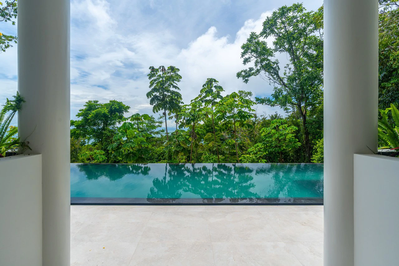 Acqua Blu: Mountain House For Sale in Escaleras - Gallery image 87