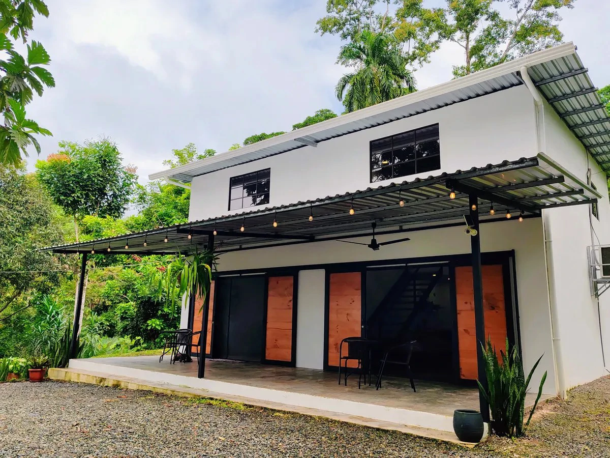 ID 925: Elevated Jungle Property with Two Residences, Open Air Living Space, and Mountain Views - Gallery image 20