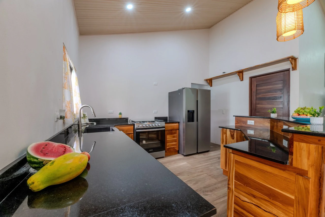 Mountain House For Sale in Quepos - Gallery image 11