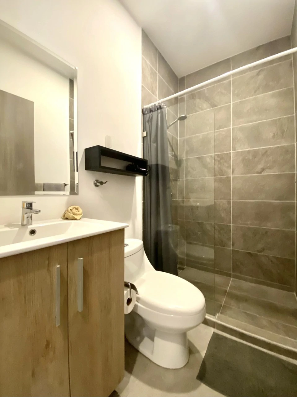 AZUL DEL MAR 14:$219,950 USD: NOW $185,000 USD with one-of-a-kind location with private beach, security, and amazing amenities!: Luxury resort-style living. Furnished and  Financing available - Gallery image 14
