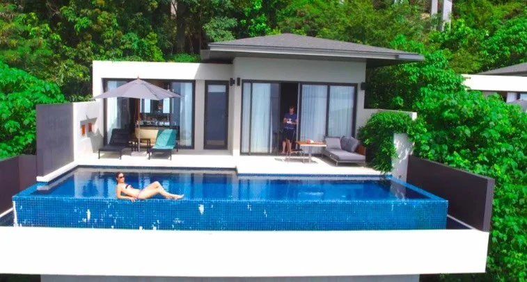 Colibri: Your Bespoke Dream Home with 2 Bedrooms, 2 Bathrooms, an Infinity Pool, and Breathtaking Ocean Views. Plus, a Separate 1 Bedroom, 1 Bathroom Guest House with a Kitchenette for Sale in Paquera