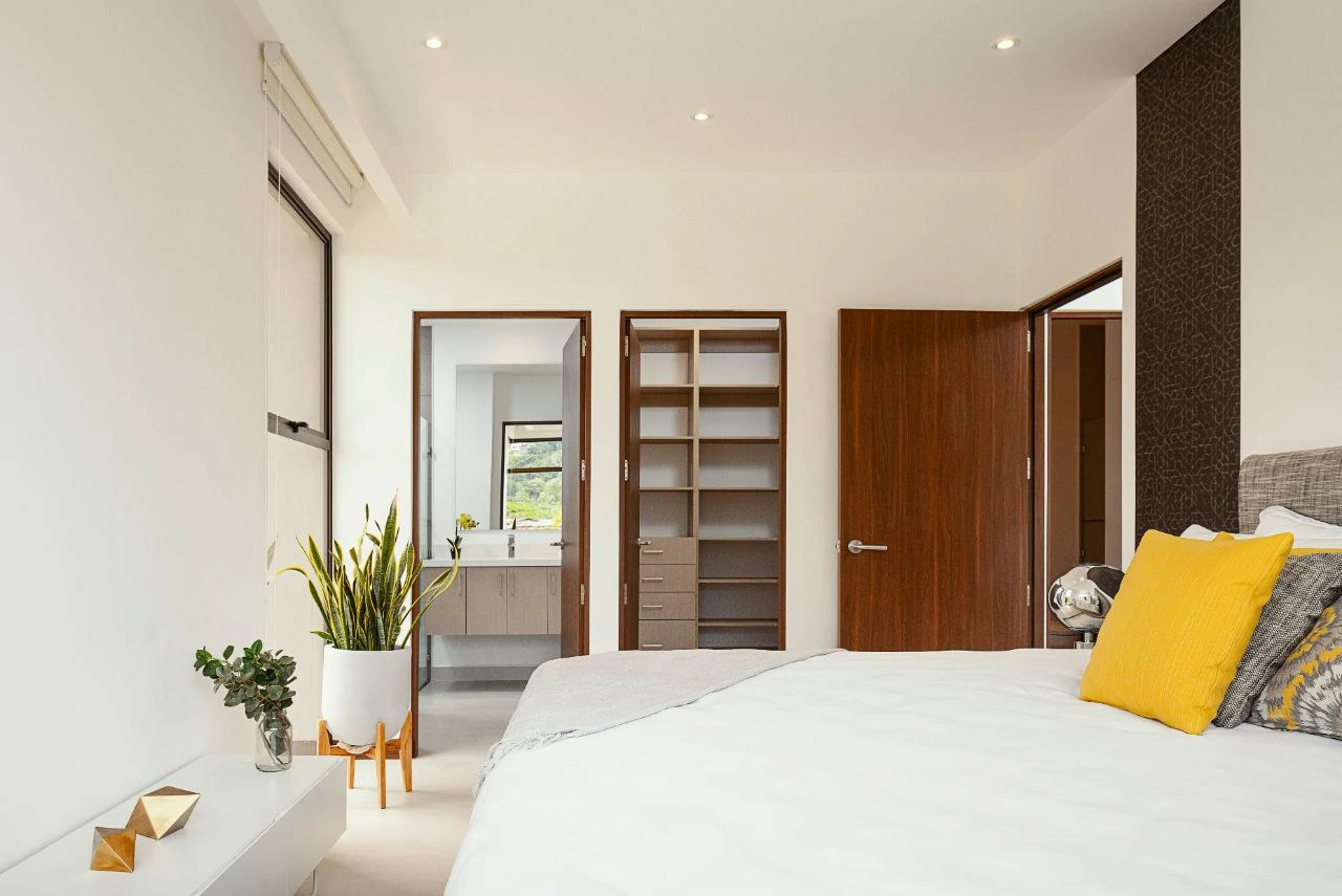 RS C #69: Luxurious 2 bedroom condo for sale with balcony in Santa Ana, Costa Rica - Gallery image 5