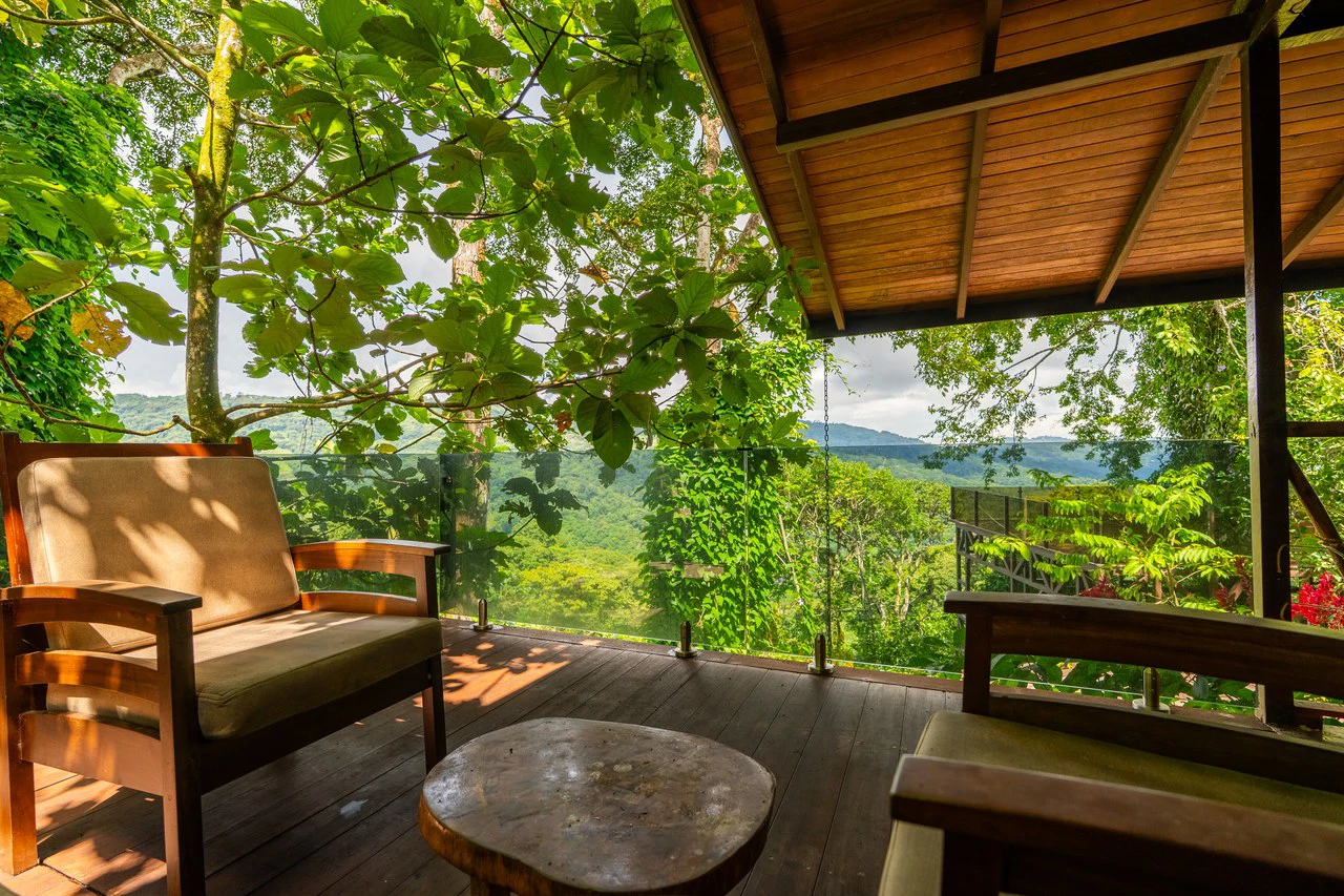 Prime 7.8 Acre Commercial Property with Restaurant for Sale in Costa Rica - Gallery image 24