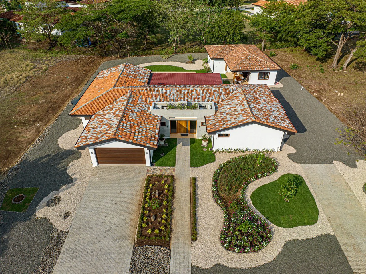 Near the Coast House For Sale in Hacienda Pinilla