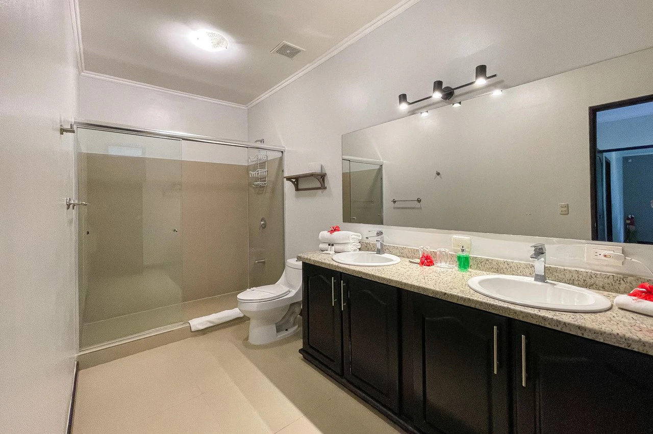 Manuel Antonio 3 bedroom- 3 bath with pool in Gated Development - Gallery image 53