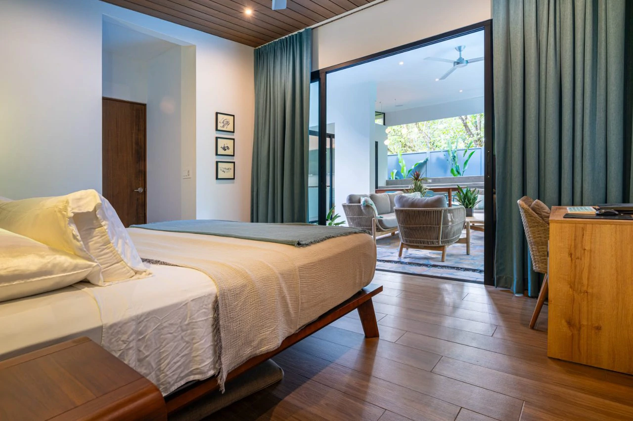 Amazing New Villa Cayman: Solar Powered and Walk to the Beach in Uvita! - Gallery image 50