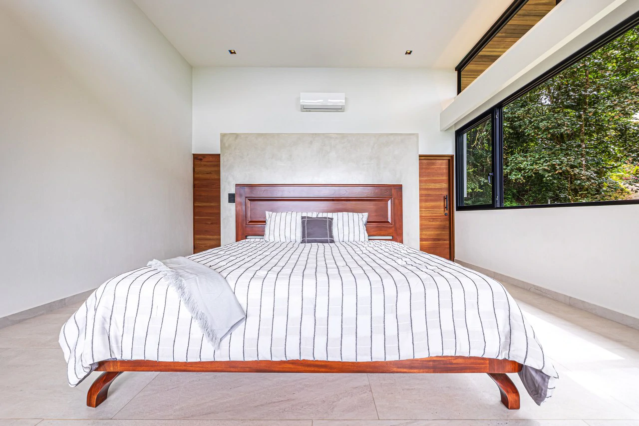 Casa Koules: Architectural 5-Bedroom Oceanview Estate in Prestigious Costa Verde Estates - Gallery image 51