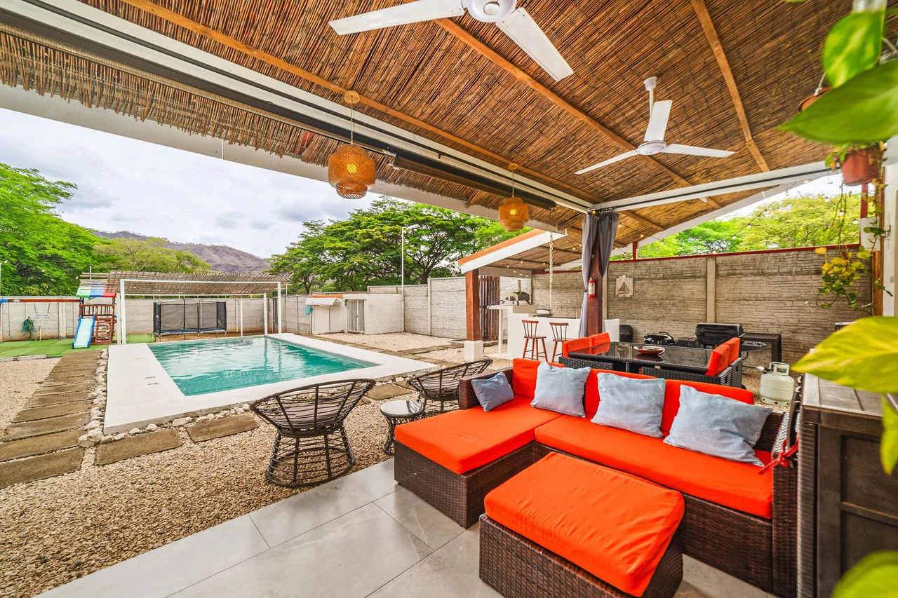 Casa Diria: Peaceful Turnkey 2BR Near Beaches - Gallery image 14