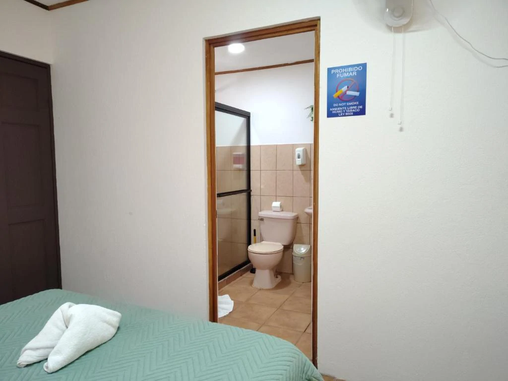 Monteverde Hotel & Attached 3-Bedroom House with Scenic Views CP0626: Boutique Hotel with Attached Private Residence in Monteverde – Turnkey Investment - Gallery image 21