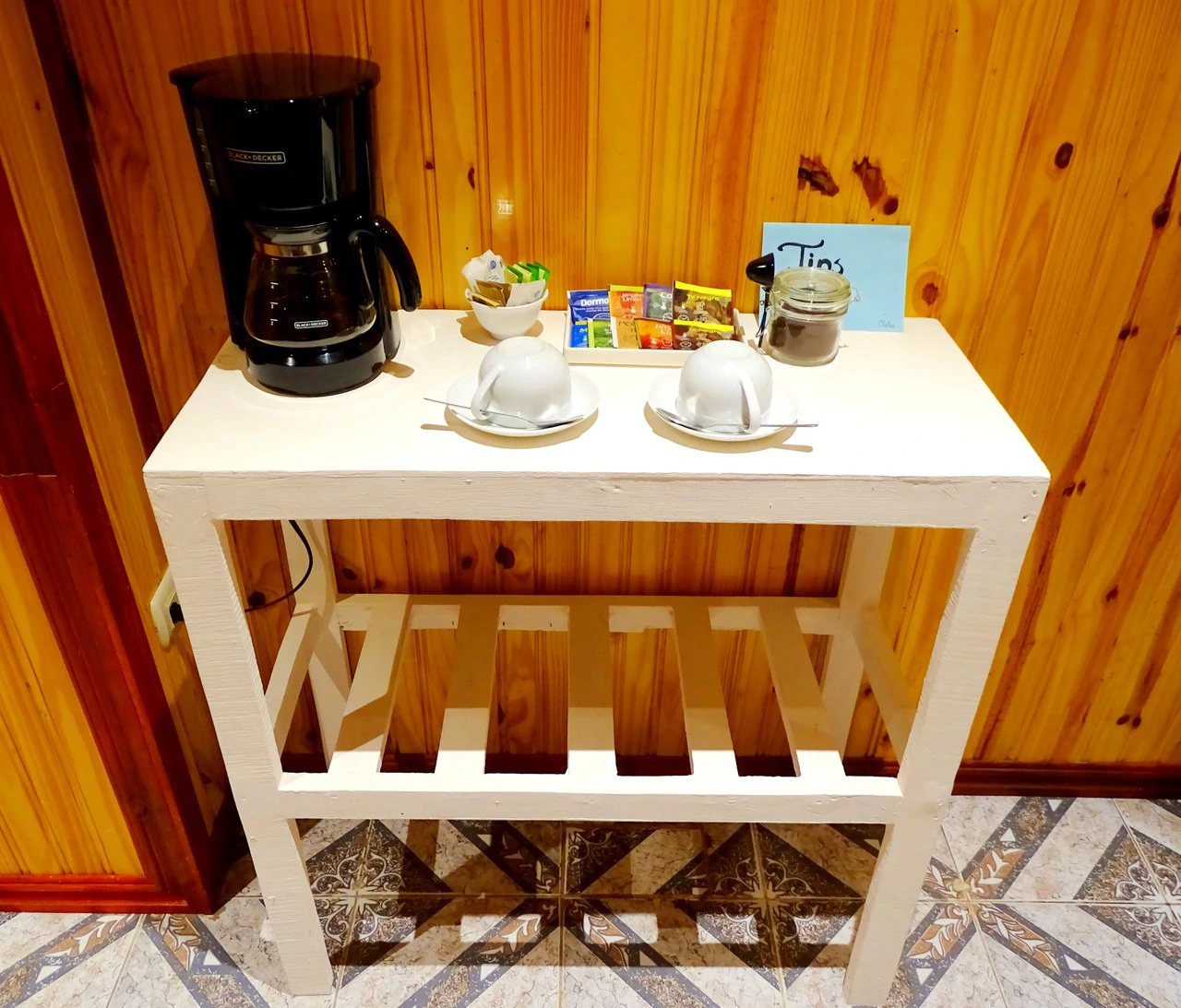 Unique Hotel in Monteverde. Cerro Plano.: Established 11-Room Hotel with Apartments in Monteverde – Prime Location & Proven Track Record - Gallery image 31
