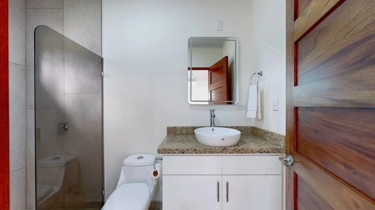 Modern 3-Bedroom Home Near Marino Ballena National Park – Central Uvita - Gallery image 19