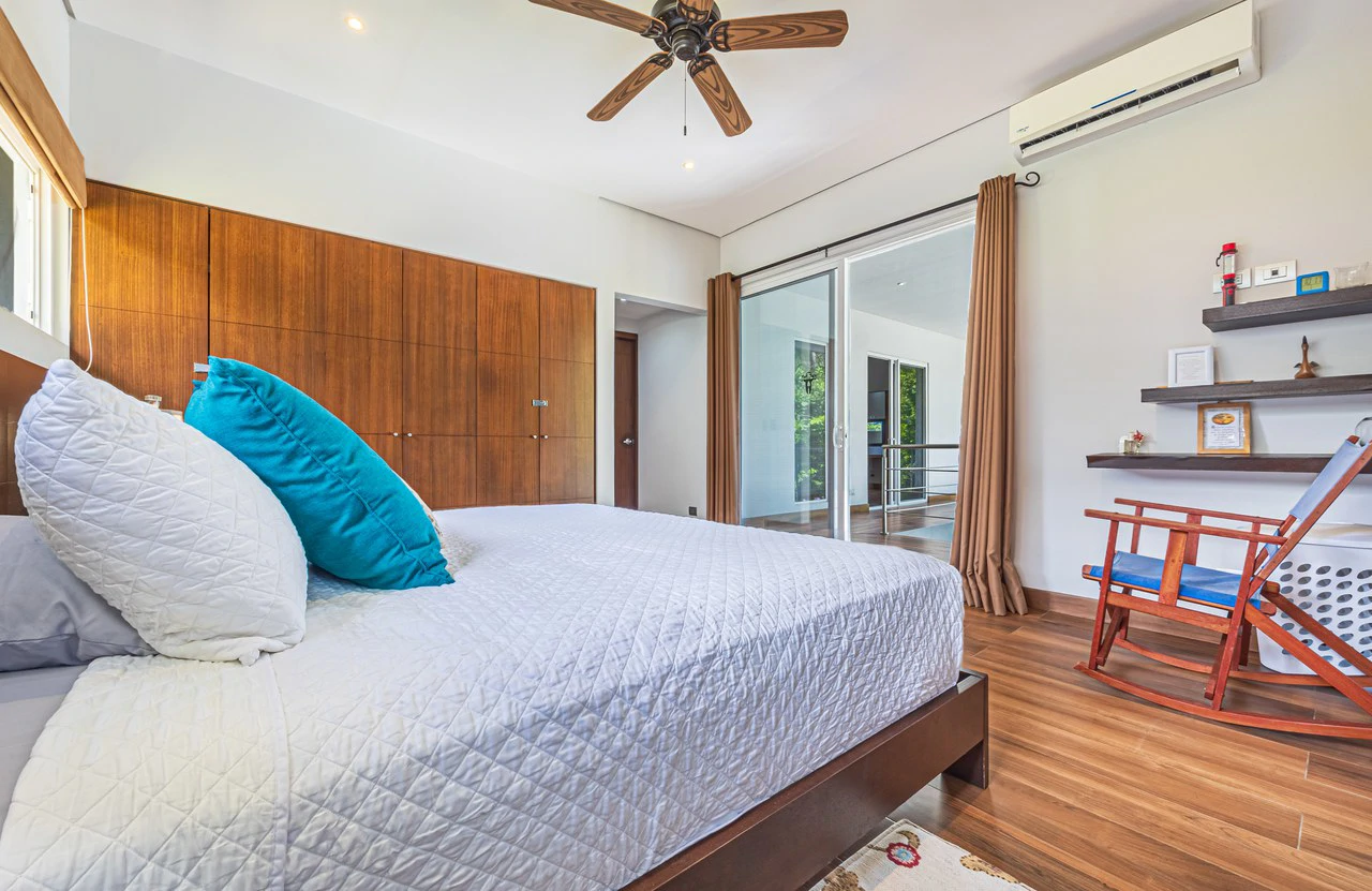 Elegant Tropical Villa Steps from Playa Hermosa – Gated Community - Gallery image 23