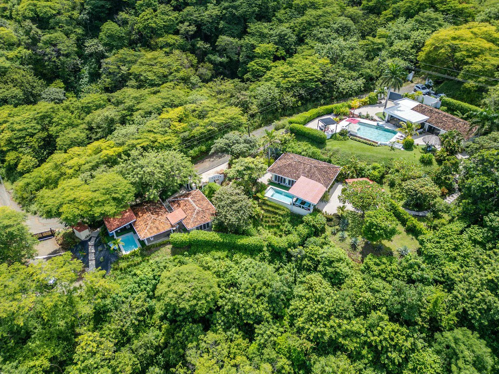Villas Vista Verde: Tropical Hilltop Estate with breathtaking views - Gallery image 2