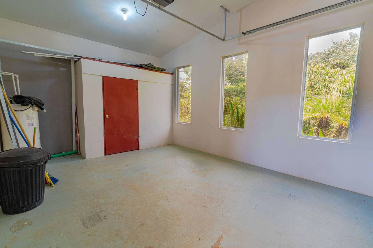 Casa Fox Las Palmas: Mountain House For Sale in Quepos - Gallery image 23