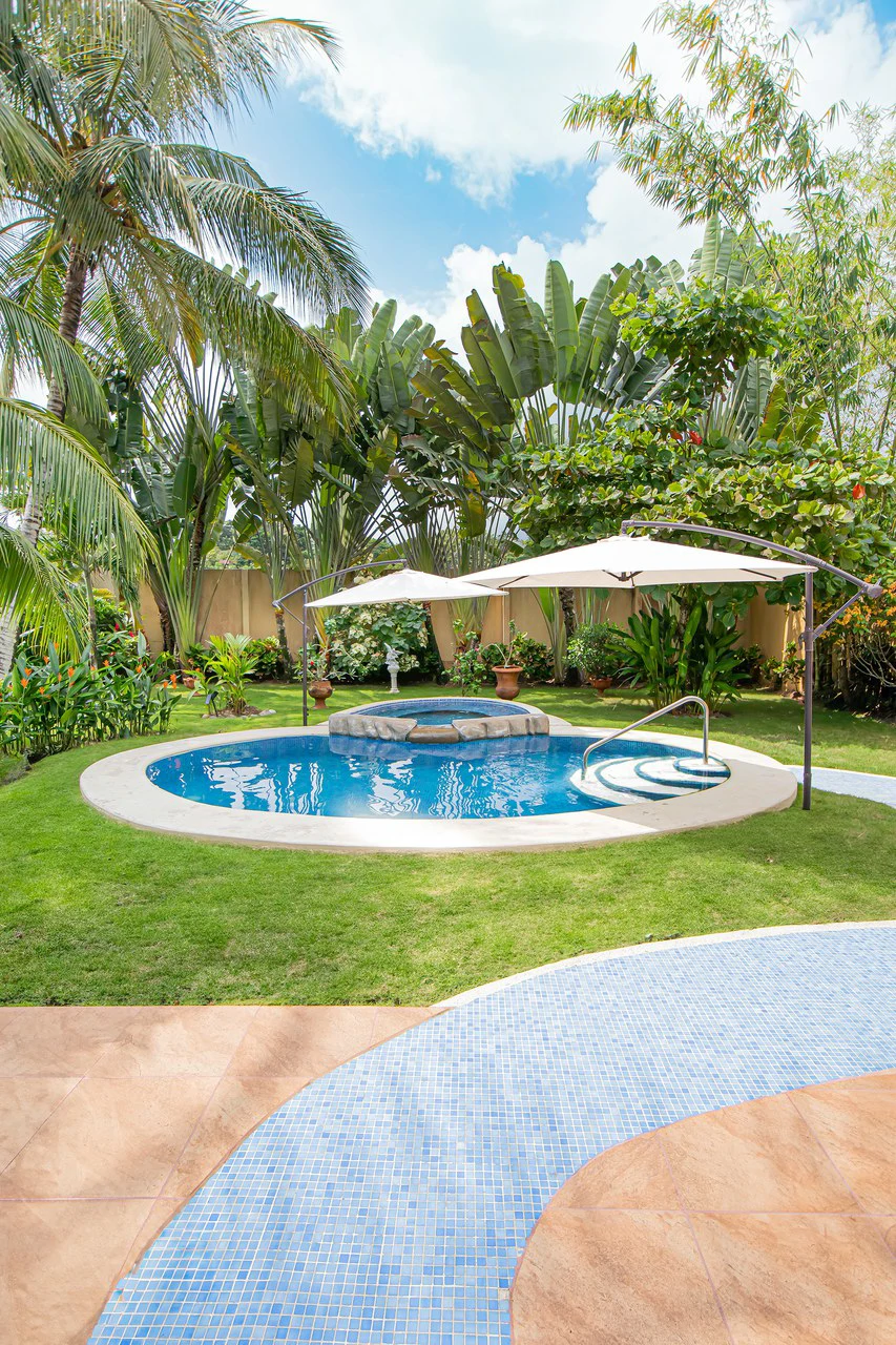 Amazing Casa Tiburon: Large Yard Walking Distance from the Beach! - Gallery image 26