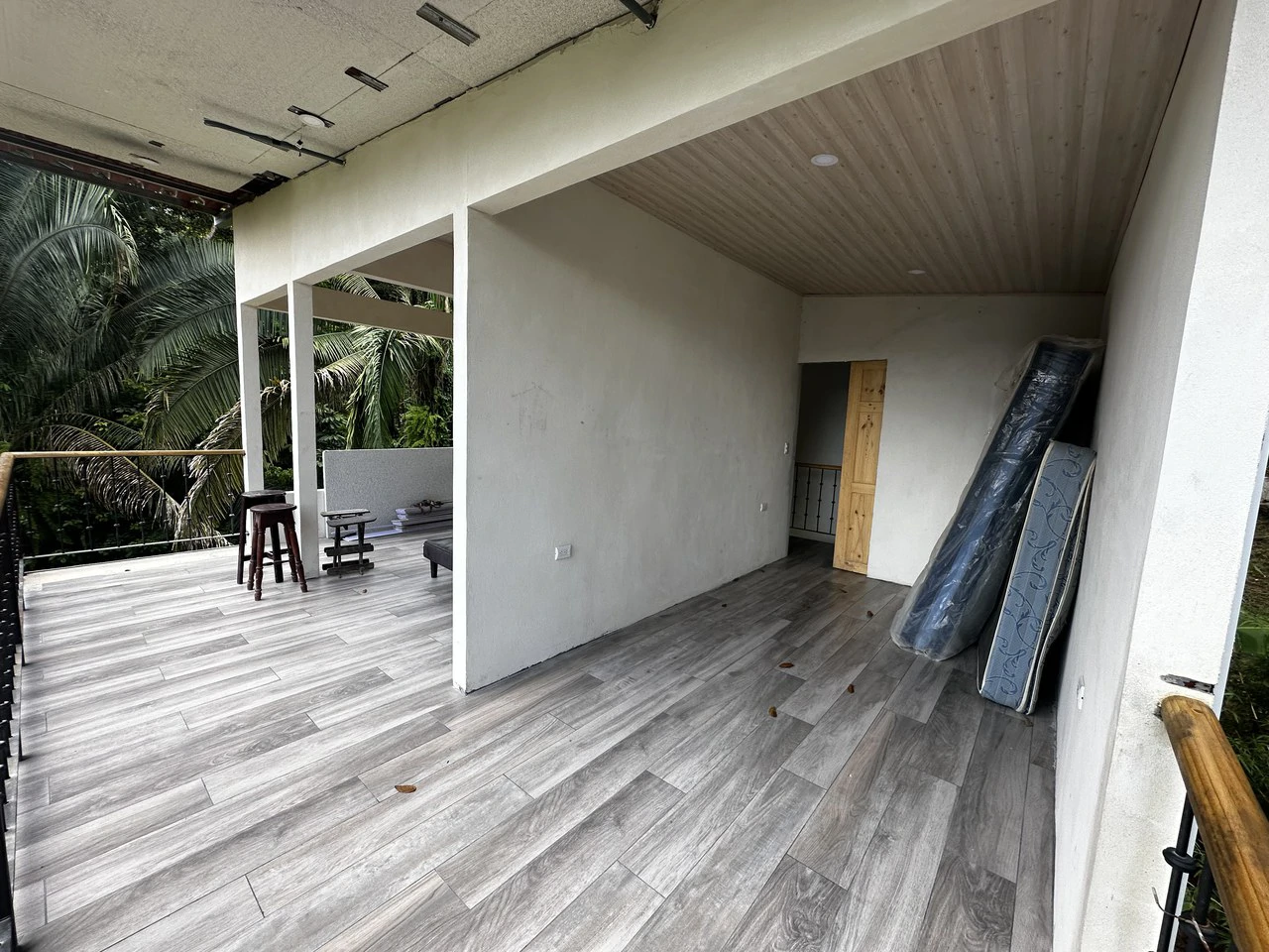 Investment Opportunity in Playa Hermosa – Fixer-Upper with Great Potential! - Gallery image 15