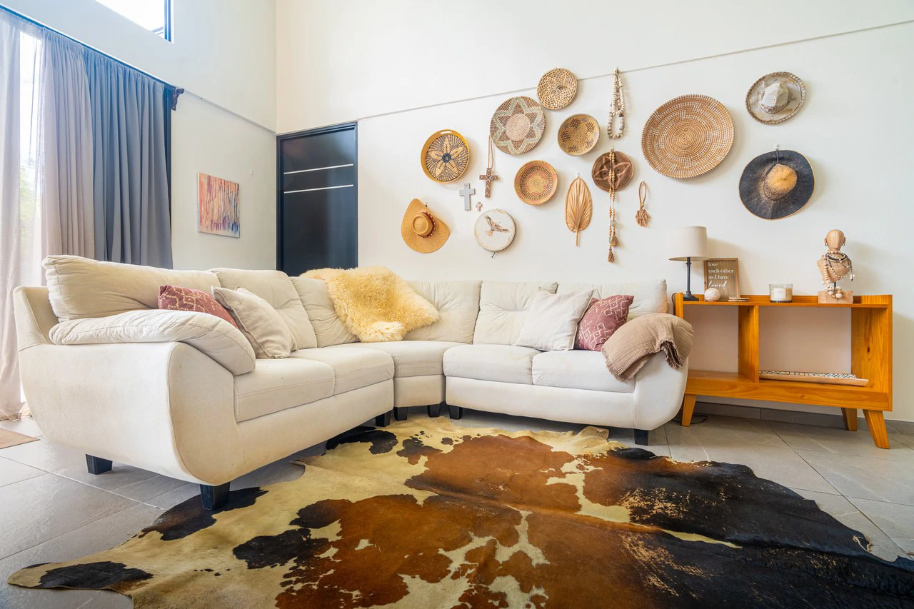 Modern 3 Bedroom Home - Walking distance to it all! - Gallery image 39