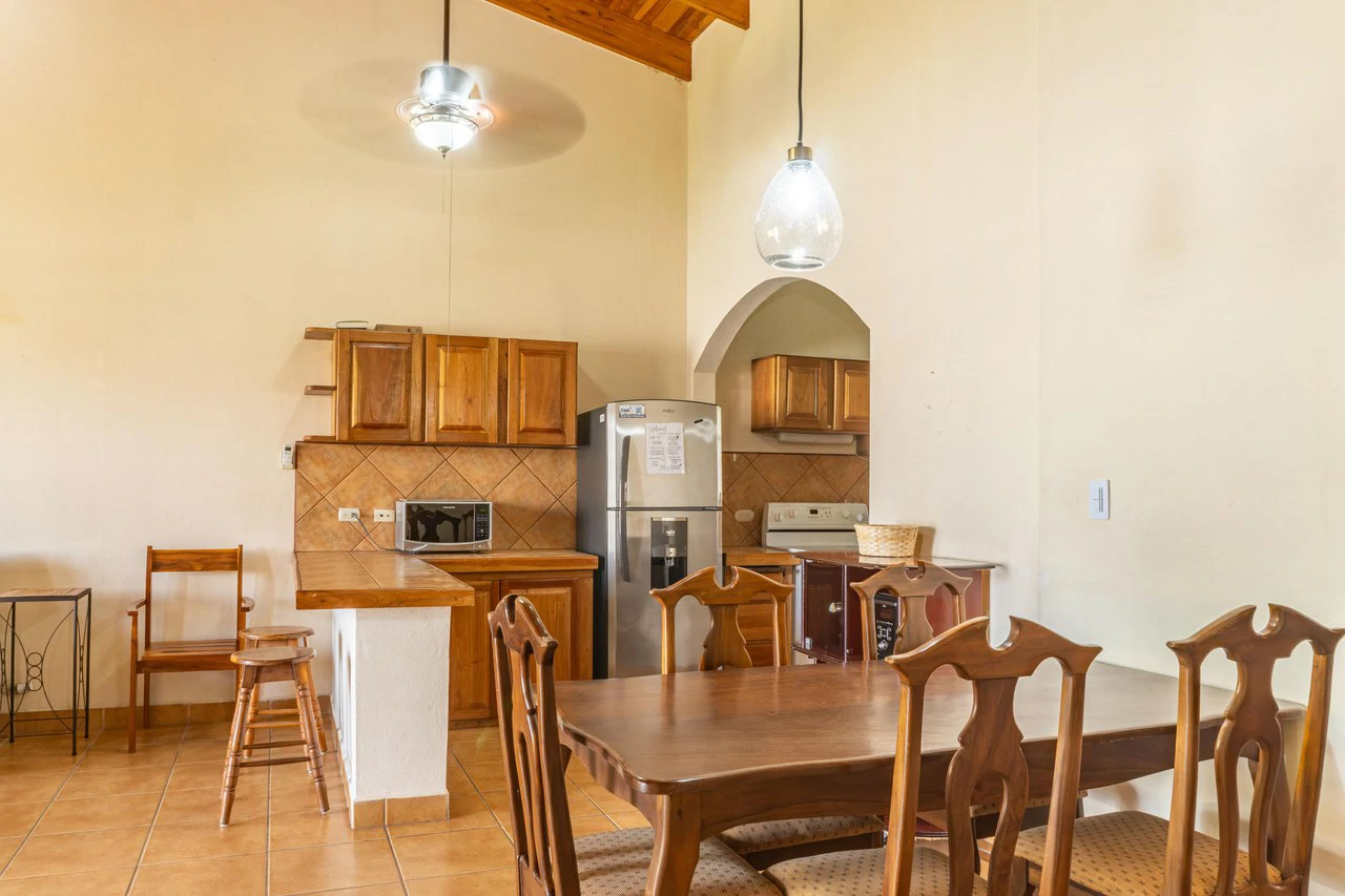 3 Bedroom Condo in the Center of Samara - Steps to the Beach - photo 7