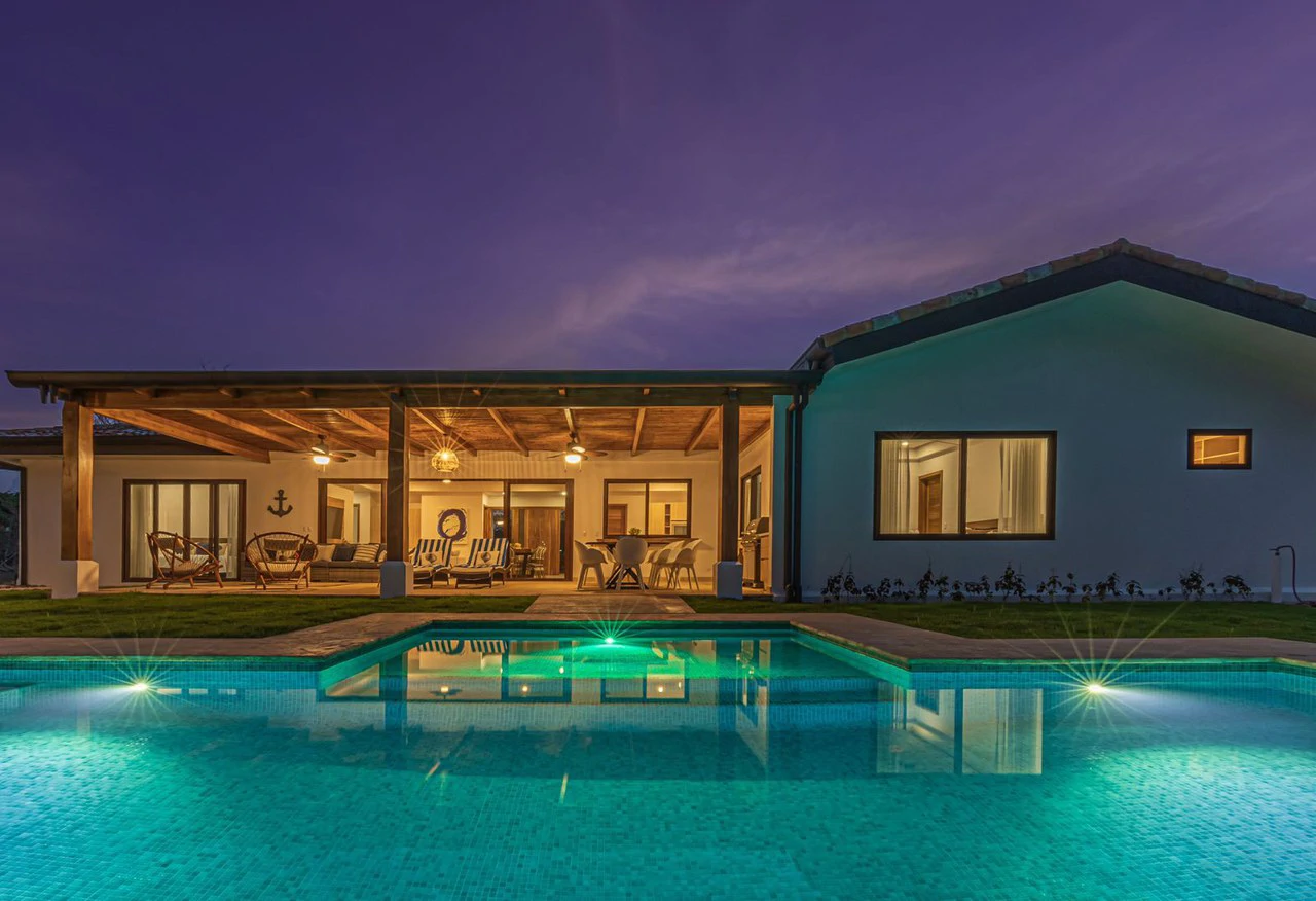 Near the Coast House For Sale in Hacienda Pinilla - Gallery image 29