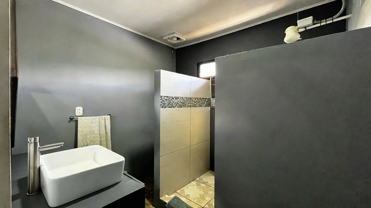 Countryside House For Sale in San Isidro del General - Gallery image 8