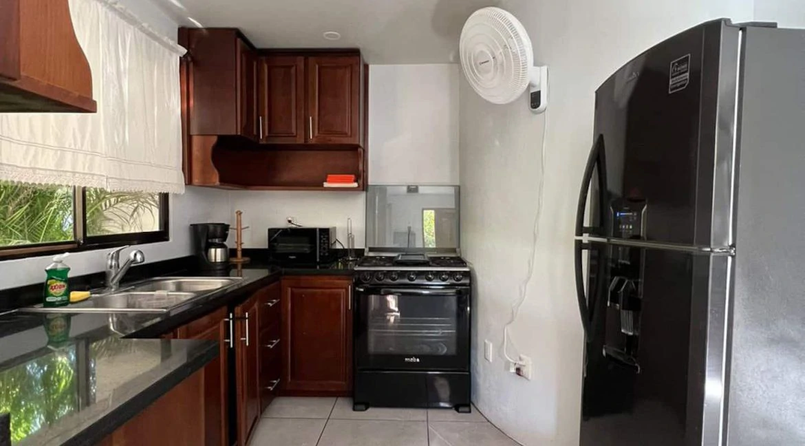 Dos Cocos: 2 Beautiful Homes, 5 Minute Walk To The Sand! - Gallery image 10