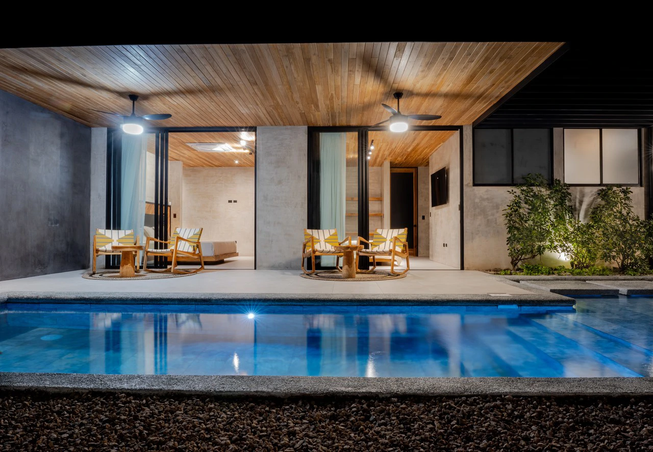 Casa Uchuva: Architectural Harmony of Wood, Stone, and Light - Gallery image 29